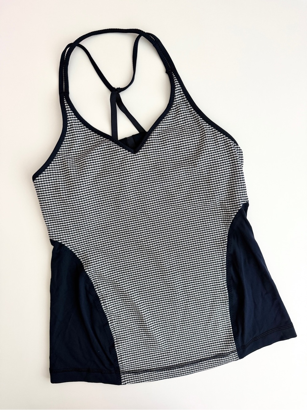 EUC Lululemon Navy & White Mini Checks Strappy Shelf Bra Tank